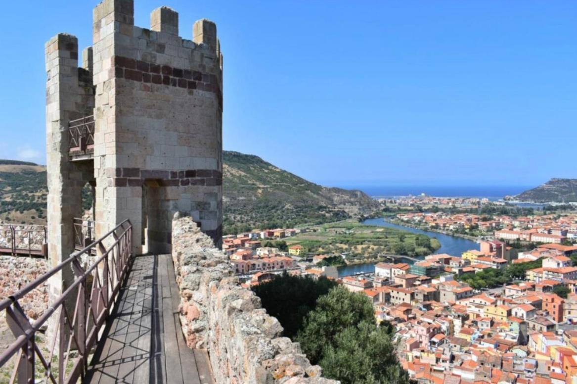 Appartamento Al Mare Bosa Marina Exterior foto